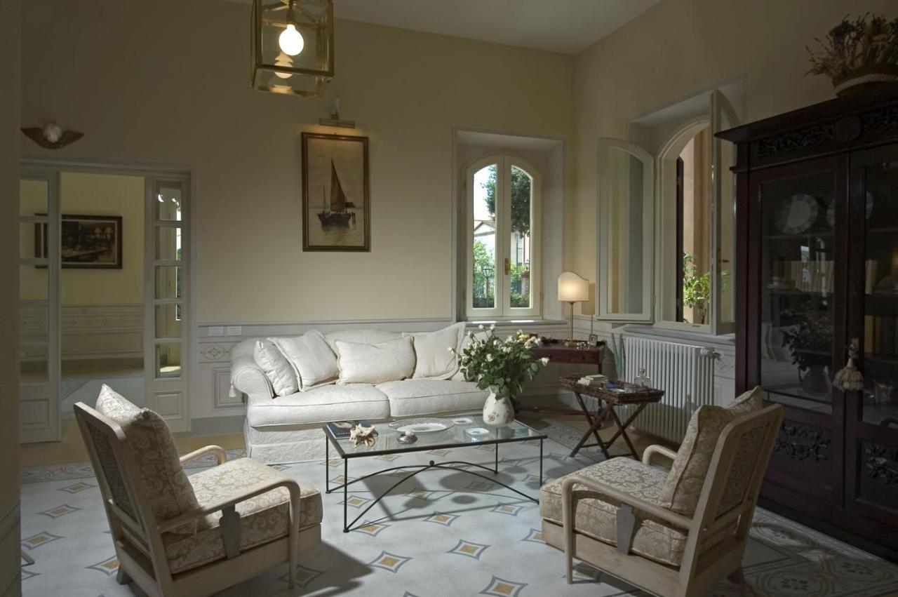 Villa Signori Марина ди Пиетрасанта Екстериор снимка